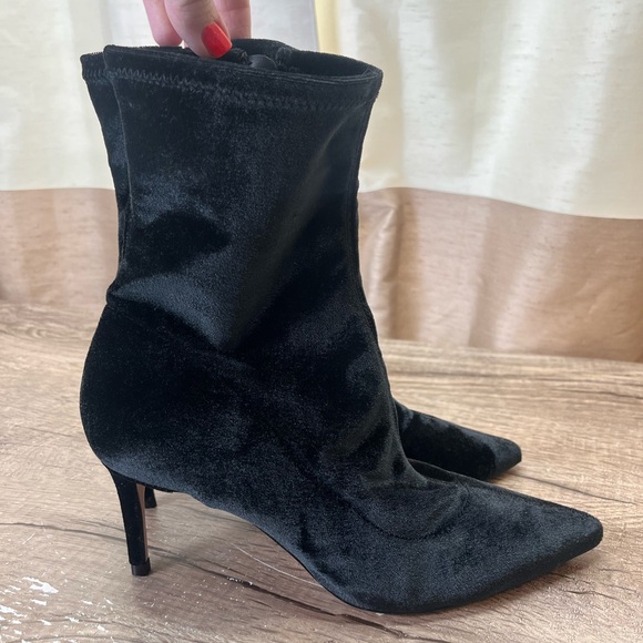 SCHUTZ Shoes - SCHUTZ black velvet Marion heeled boot size‎ 8.5